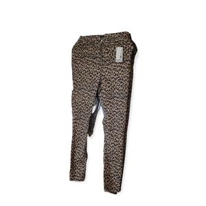 Sexy Leppard zipper infront super high wasted skinny.